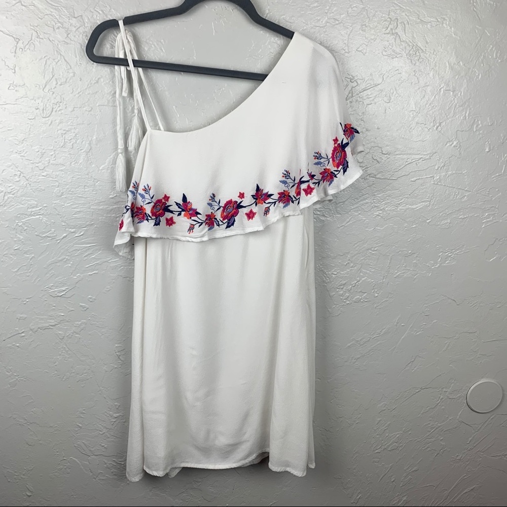 Francesca’s white one shoulder floral dress Sm - Picture 6 of 12